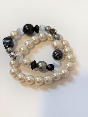 Pearl Bracelets